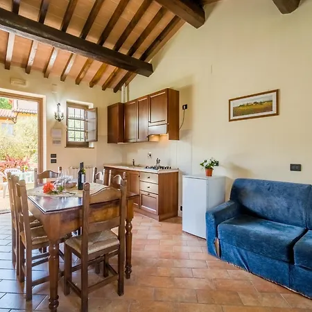 Сasa de vacaciones In With Swimming Pool Perugia